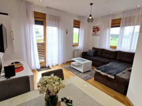Apartment GEA 24 Zlatibor sa garažom